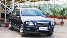 Used Audi Q5 2.0 TDI quattro Premium in Delhi