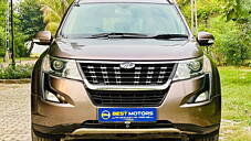 Used Mahindra XUV500 W11 (O) AT in Ahmedabad