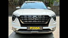 Used Hyundai Alcazar Signature (O) 6 STR 2.0 Petrol AT Dual Tone in Delhi