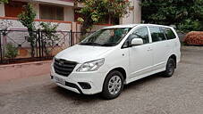 Used Toyota Innova 2.5 GX BS III 8 STR in Hyderabad