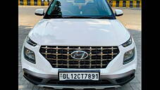 Used Hyundai Venue S 1.2 Petrol in Delhi