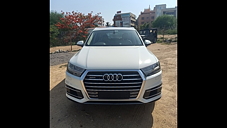 Second Hand Audi Q7 45 TDI Technology Pack + Sunroof in Hyderabad