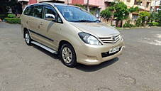 Used Toyota Innova 2.5 GX 8 STR BS-IV in Kolkata