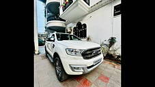 Used Ford Endeavour Trend 2.2 4x2 AT in Lucknow