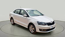 Used Skoda Rapid Ambition 1.6 MPI AT in Bangalore