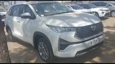 Used Toyota Innova 2.0 VX 8 STR in Delhi