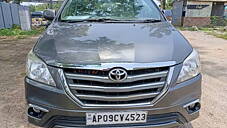 Used Toyota Innova 2.5 G 8 STR BS-III in Hyderabad