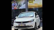 Second Hand Tata Tiago Revotron XZ in Kozhikode