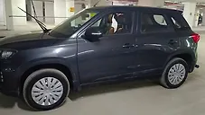 Second Hand Maruti Suzuki Vitara Brezza LXi in Delhi