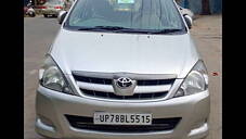 Used Toyota Innova 2.5 G 8 STR BS-IV in Kanpur