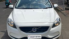 Second Hand Volvo V40 D3 Kinetic in Hyderabad