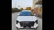 Used Hyundai Alcazar Signature (O) 6 STR 2.0 Petrol AT in Delhi