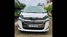 Used Toyota Vellfire Hybrid in Ahmedabad