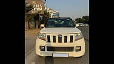 Used Mahindra TUV300 T8 in Delhi