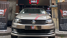 Second Hand Volkswagen Vento Highline Plus 1.2 (P) AT 16 Alloy in Kolkata