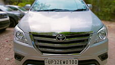 Second Hand Toyota Innova 2.5 G 8 STR BS-IV in Kanpur