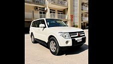 Second Hand Mitsubishi Montero 3.2 Di-D AT in Chandigarh