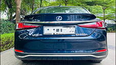 Used Lexus ES 300h Luxury in Mumbai