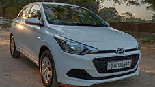 Second Hand Hyundai Elite i20 Magna 1.4 CRDI in Ahmedabad