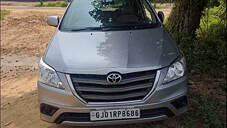 Used Toyota Innova 2.5 VX 8 STR BS-III in Ahmedabad