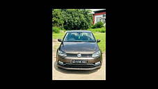 Used Volkswagen Polo Highline1.2L (P) in Delhi