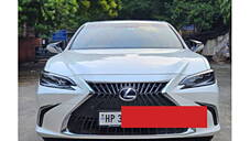 Used Lexus ES 300h Luxury in Delhi