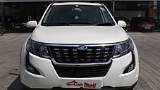 Second Hand Mahindra XUV500 W11 in Nashik