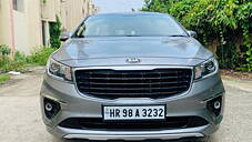 Used Kia Carnival Premium 8 STR in Delhi