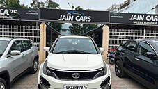 Used Tata Hexa XTA 4x2 6 STR in Lucknow