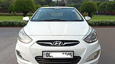 Second Hand Hyundai Verna Fluidic CRDi 1.6 EX AT in Delhi