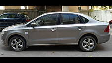 Used Skoda Rapid 1.6 MPI Ambition with Alloy Wheels in Mumbai