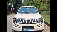 Second Hand Mahindra XUV500 W8 in Siliguri