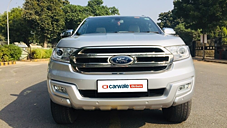 Second Hand Ford Endeavour Titanium 3.2 4x4 AT in Delhi