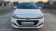 Second Hand Hyundai Elite i20 Asta 1.4 CRDi Dual Tone in Aurangabad