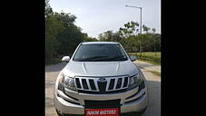 Used Mahindra XUV500 W8 in Ahmedabad