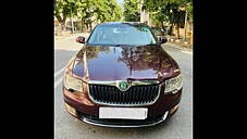 Used Skoda Superb Elegance TSI AT in Delhi