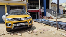 Second Hand Maruti Suzuki Vitara Brezza ZDi+ Dual Tone [2017-2018] in Varanasi