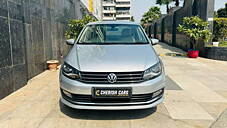 Used Volkswagen Vento Highline Petrol AT in Delhi