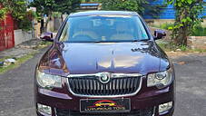 Used Skoda Superb Elegance 1.8 TSI MT in Kolkata