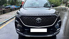 Used MG Hector Plus Sharp 2.0 Diesel Turbo MT 6-STR in Mumbai