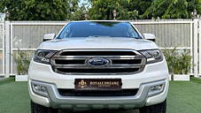 Used Ford Endeavour Trend 2.2 4x2 AT in Noida