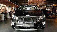 Used Kia Carnival Limousine Plus 7 STR in Delhi