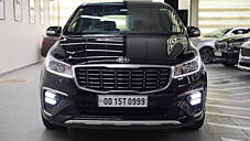 Used Kia Carnival Limousine Plus 7 STR in Delhi