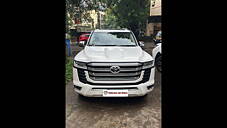 Used Toyota Land Cruiser ZX Diesel in Mumbai