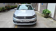 Second Hand Volkswagen Vento Highline Plus 1.2 (P) AT 16 Alloy in Kolkata