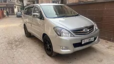 Second Hand Toyota Innova 2.5 G4 7 STR in Mohali