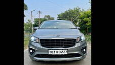 Used Kia Carnival Premium 7 STR in Delhi