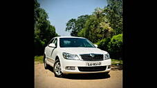 Used Skoda Laura Elegance 2.0 TDI CR MT in Ahmedabad