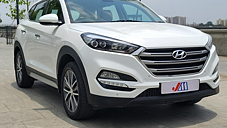 Second Hand Hyundai Tucson GLS 2WD AT Petrol in Ahmedabad