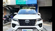 Used Toyota Fortuner 4X2 AT 2.7 Petrol in Delhi